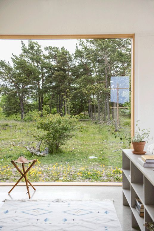 Interior con vistas al jardín